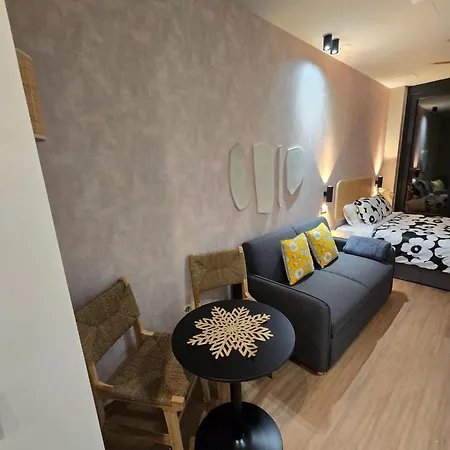 Апартаменты Lhome Queens Centro Historico Севилья