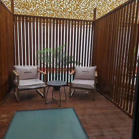 Апартаменты Lhome Queens Centro Historico